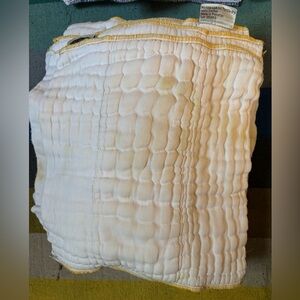 Lot of 17 Imagine (now Nicki’s Diapers) medium prefolds.